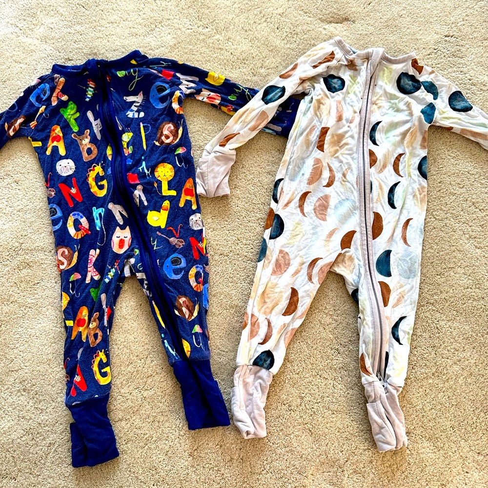 0-3 Month Little Sleepies (2 zippies)